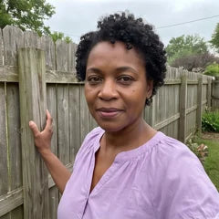 Customer profile photo of Elena R.